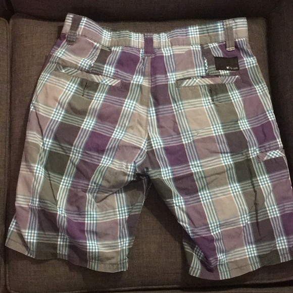 Zoo York shorts size 32 - Picture 2 of 2
